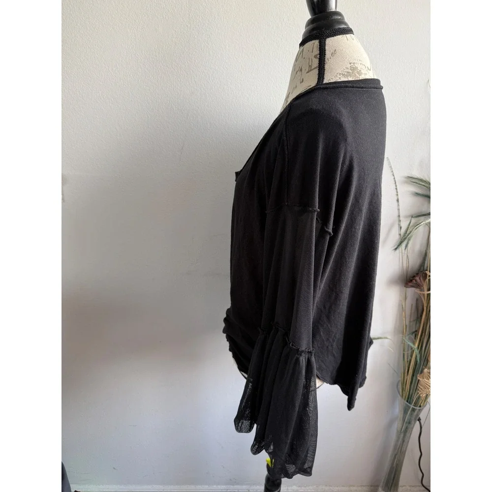 Free People Womens XS Black Mesh Bell Sleeve Cotton Scoop Neck Boho Top 2813‎